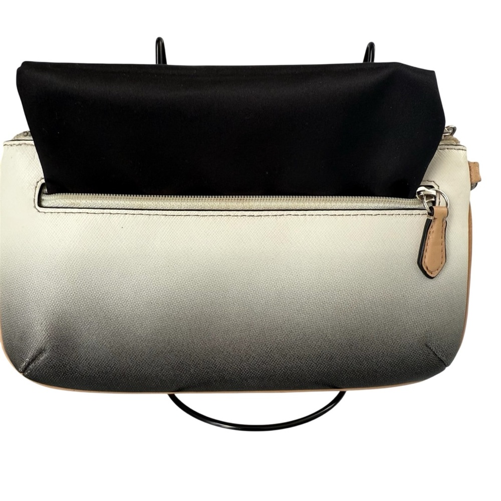 Rare Coach Peyton Ombre Go-Go Wristlet F51380 Silver/Charcoal - Picture 6 of 13